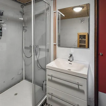 Дом отдыха 1 Bedroom Stunning In